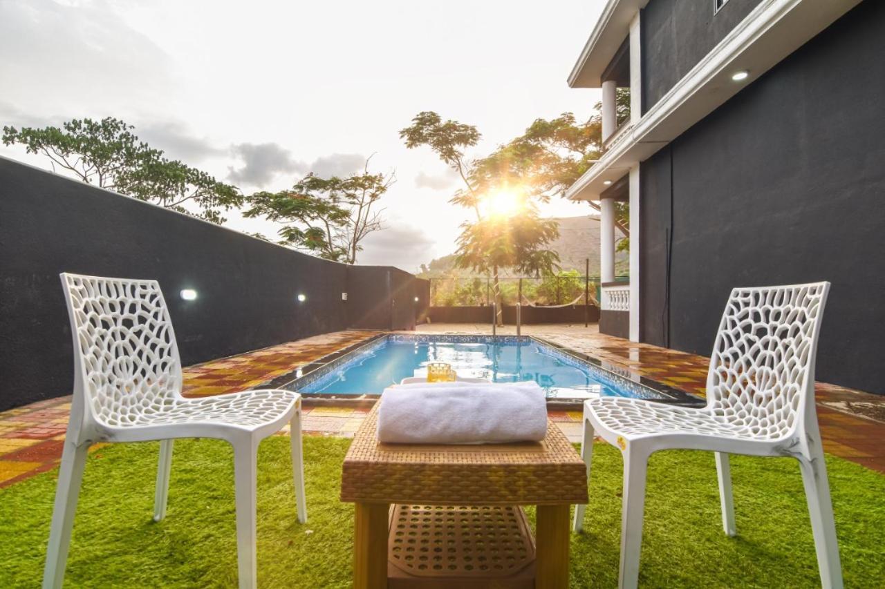 Empyrean Stay Ll 3Bhk Ll Black Horse Villa Ll Ac Ll Private Pool Ll Wifi II Lux Ll Lonavla Exterior foto