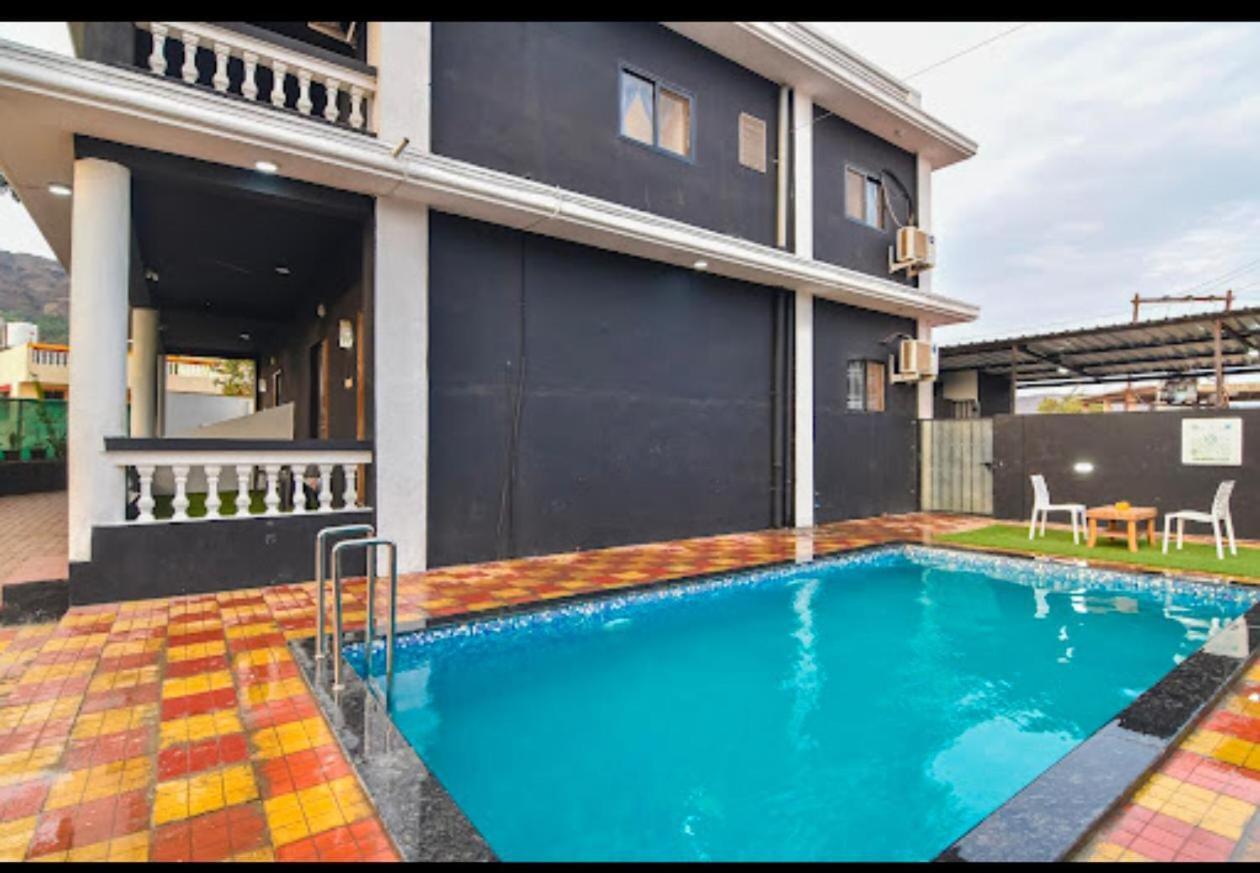 Empyrean Stay Ll 3Bhk Ll Black Horse Villa Ll Ac Ll Private Pool Ll Wifi II Lux Ll Lonavla Exterior foto