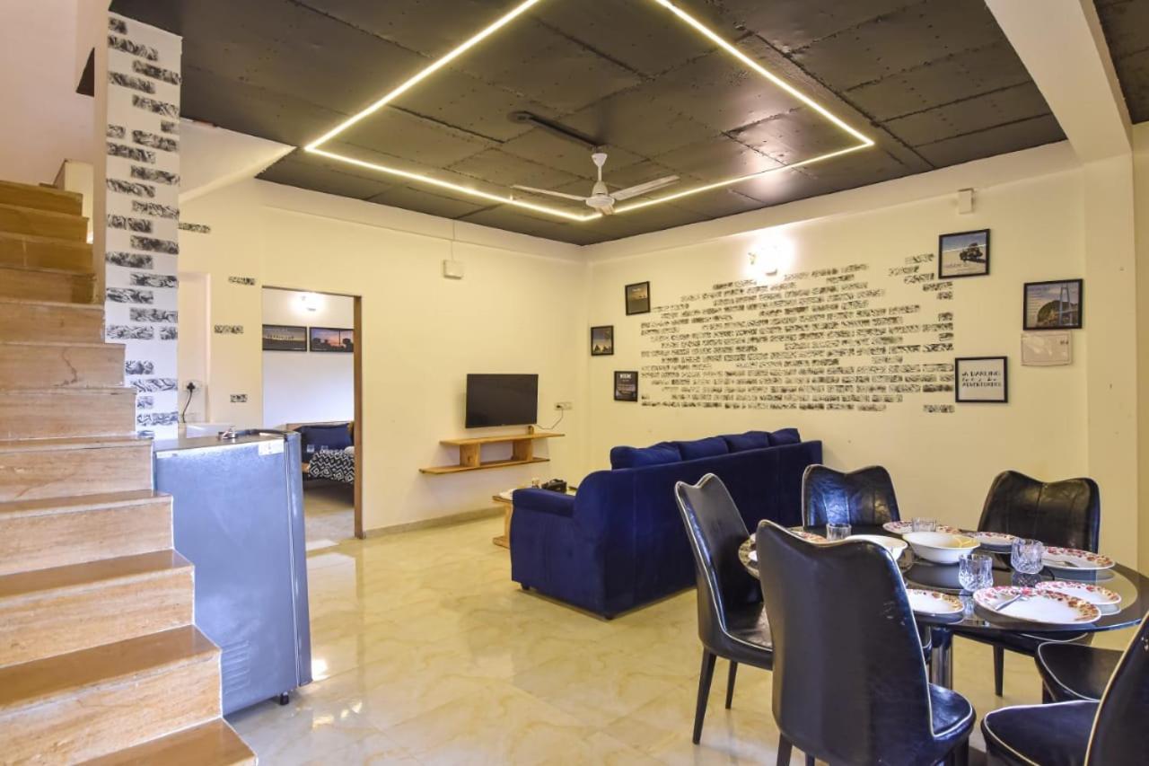 Empyrean Stay Ll 3Bhk Ll Black Horse Villa Ll Ac Ll Private Pool Ll Wifi II Lux Ll Lonavla Exterior foto